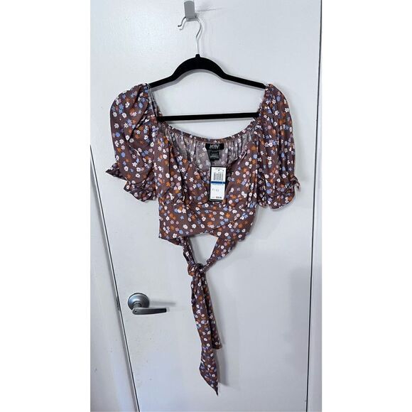 Just Polly Juniors Tie Back Cropped Peasant Top Brown Ditsy Size Large NWT P1-83 - Picture 1 of 8